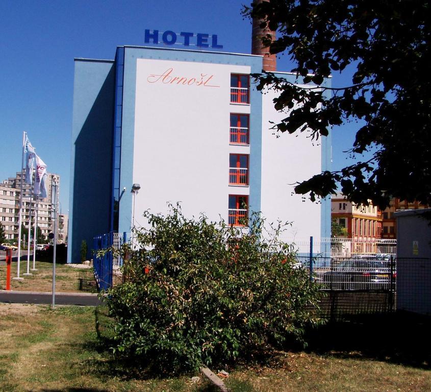 Hotel Arnost Garni Pardubice Exterior photo